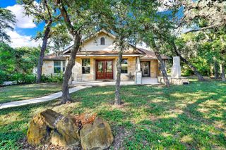 473 County Road 375, San Antonio, TX 78253