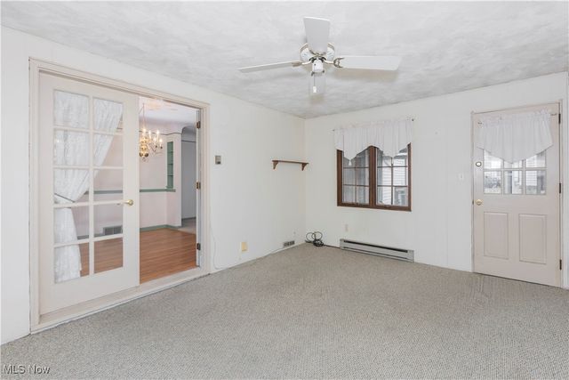 950 Colony Drive, Highland Heights, OH 44143