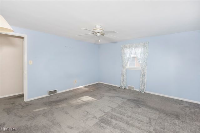 950 Colony Drive, Highland Heights, OH 44143