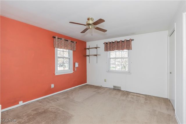 950 Colony Drive, Highland Heights, OH 44143