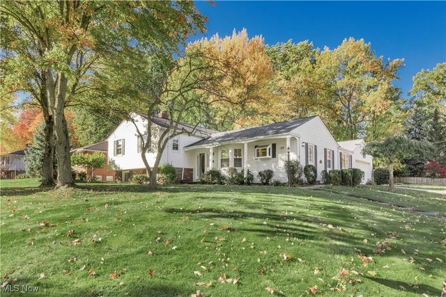 950 Colony Drive, Highland Heights, OH 44143