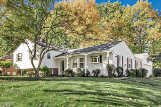 950 Colony Drive, Highland Heights, OH 44143