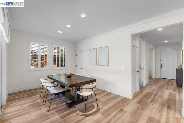 2410 Robinson Cir, Livermore, CA 94550