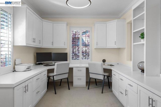 2410 Robinson Cir, Livermore, CA 94550