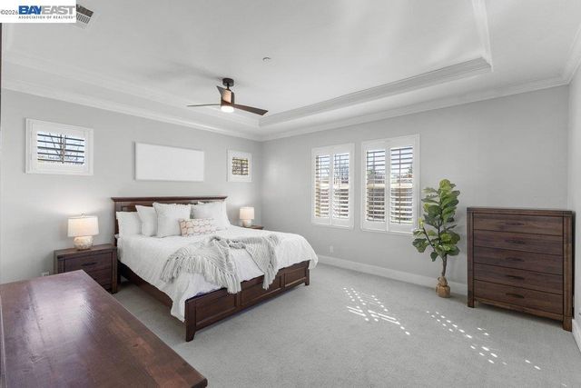 2410 Robinson Cir, Livermore, CA 94550