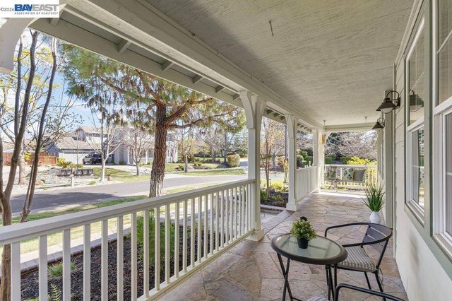 2410 Robinson Cir, Livermore, CA 94550