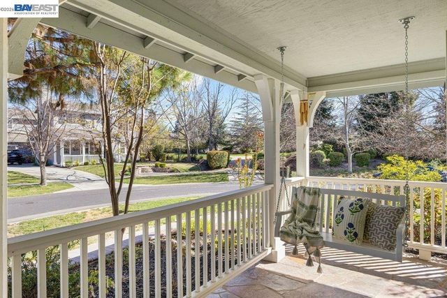 2410 Robinson Cir, Livermore, CA 94550