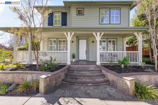 2410 Robinson Cir, Livermore, CA 94550