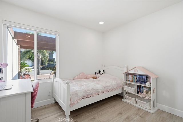 4261 LIVERMORE Place, Cypress, CA 90630