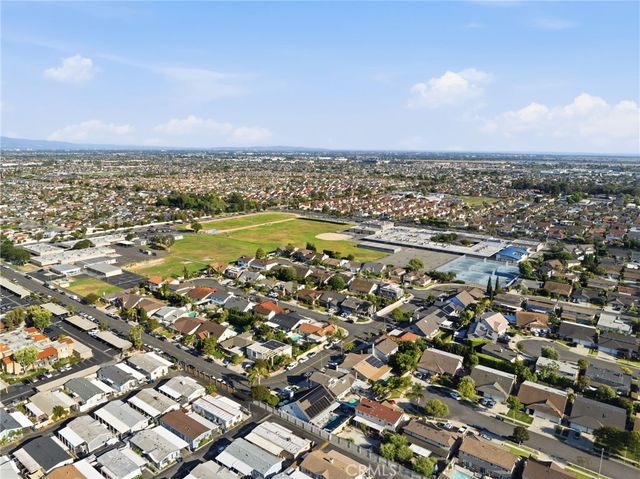 4261 LIVERMORE Place, Cypress, CA 90630