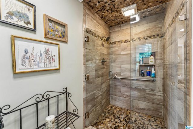 205 HILLSIDE DRIVE, Sylacauga, AL 35150