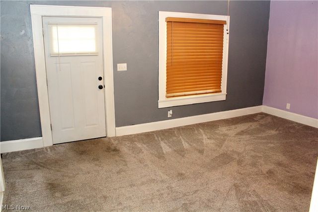 306 S Hazelwood Avenue, Youngstown, OH 44509