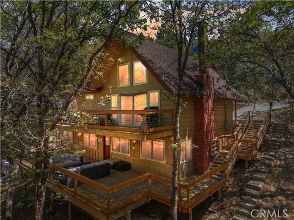 1308 Sequoia Drive, Lake Arrowhead, CA 92352