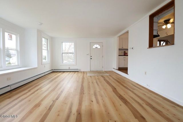 12 Nelson Avenue, Colonie, NY 12110