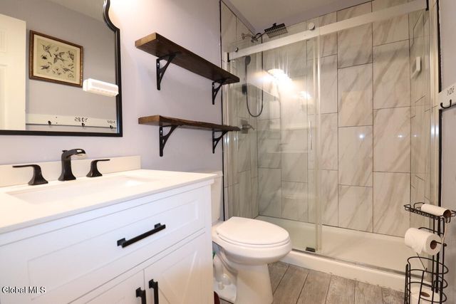 12 Nelson Avenue, Colonie, NY 12110