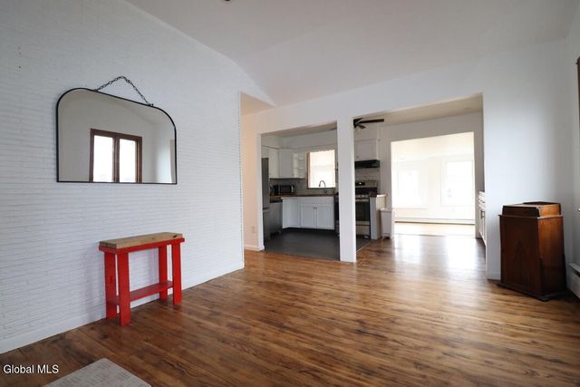 12 Nelson Avenue, Colonie, NY 12110