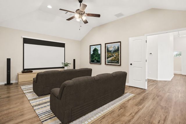 1020 Winding Way DR, Georgetown, TX 78628