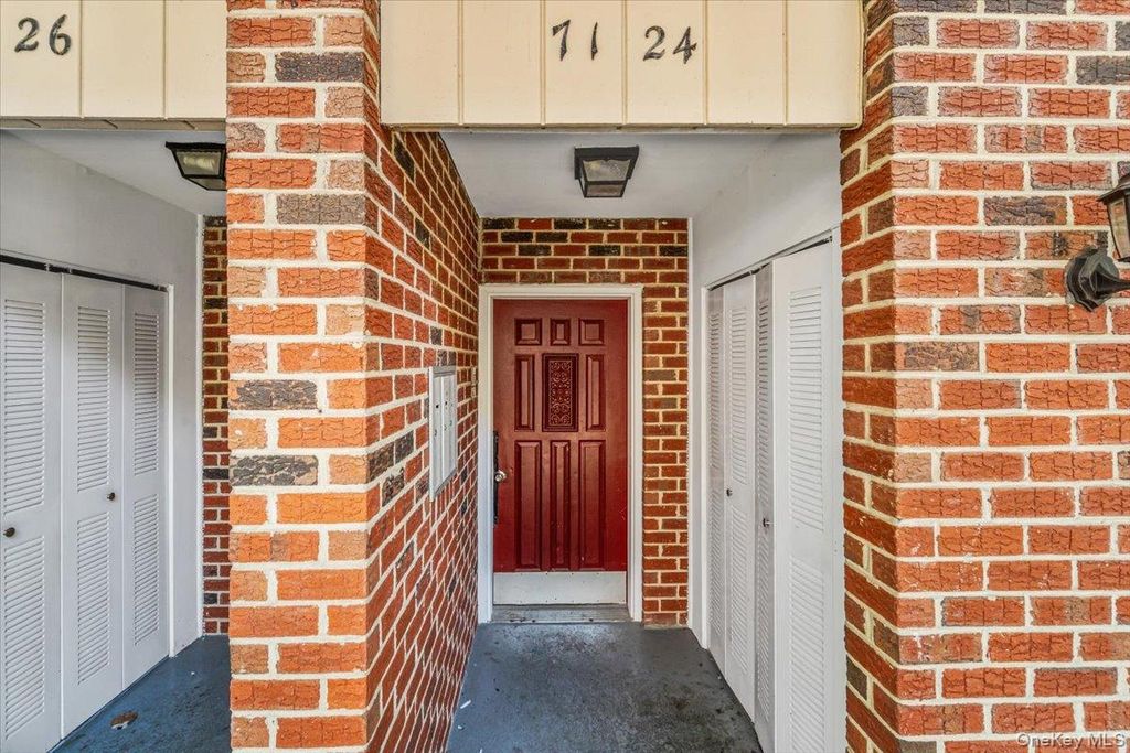 71-24 162nd Street 2, Fresh Meadows, NY 11365 — photo 2