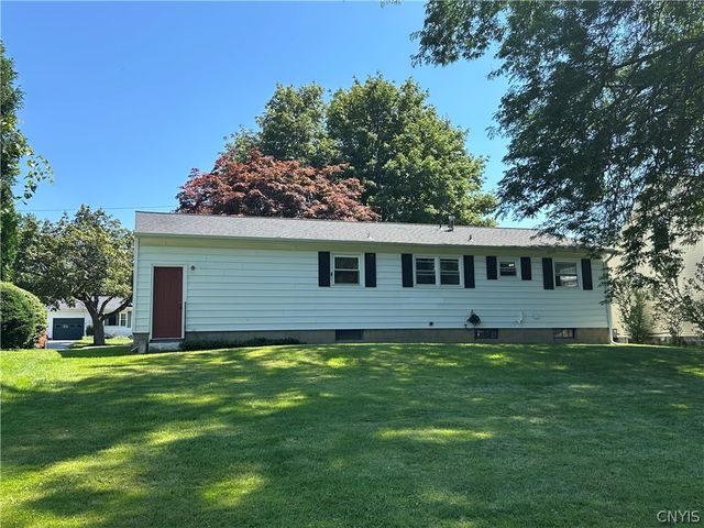 103 Grove Ave Extension, Auburn, NY 13021