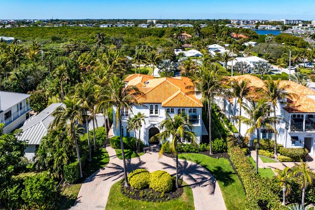 6102 N Ocean Boulevard, Ocean Ridge, FL 33435