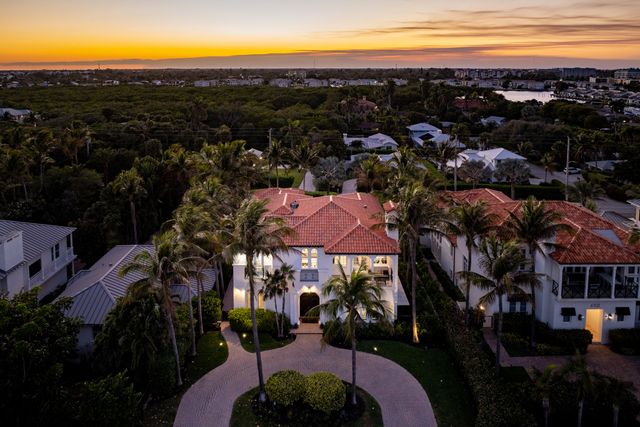 6102 N Ocean Boulevard, Ocean Ridge, FL 33435