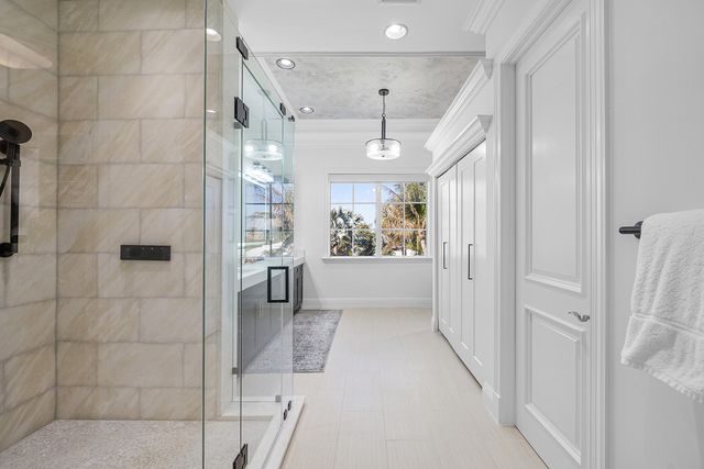 6102 N Ocean Boulevard, Ocean Ridge, FL 33435