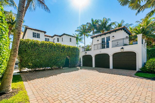 6102 N Ocean Boulevard, Ocean Ridge, FL 33435