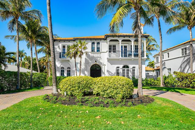 6102 N Ocean Boulevard, Ocean Ridge, FL 33435