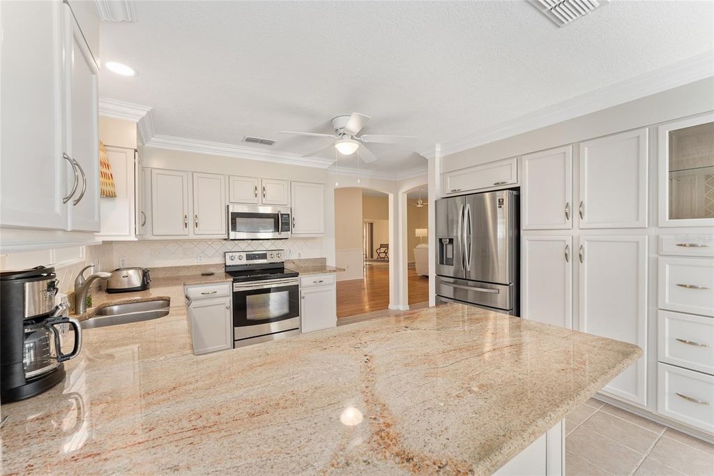 Image 17 of property listing at 1044 SOLEDAD WAY, The Villages, FL 32159