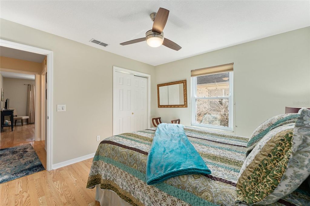 Image 34 of property listing at 1044 SOLEDAD WAY, The Villages, FL 32159