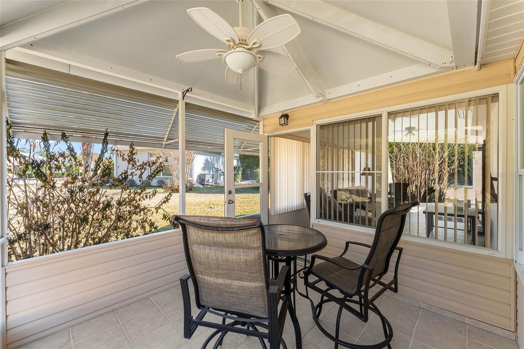 Image 46 of property listing at 1044 SOLEDAD WAY, The Villages, FL 32159