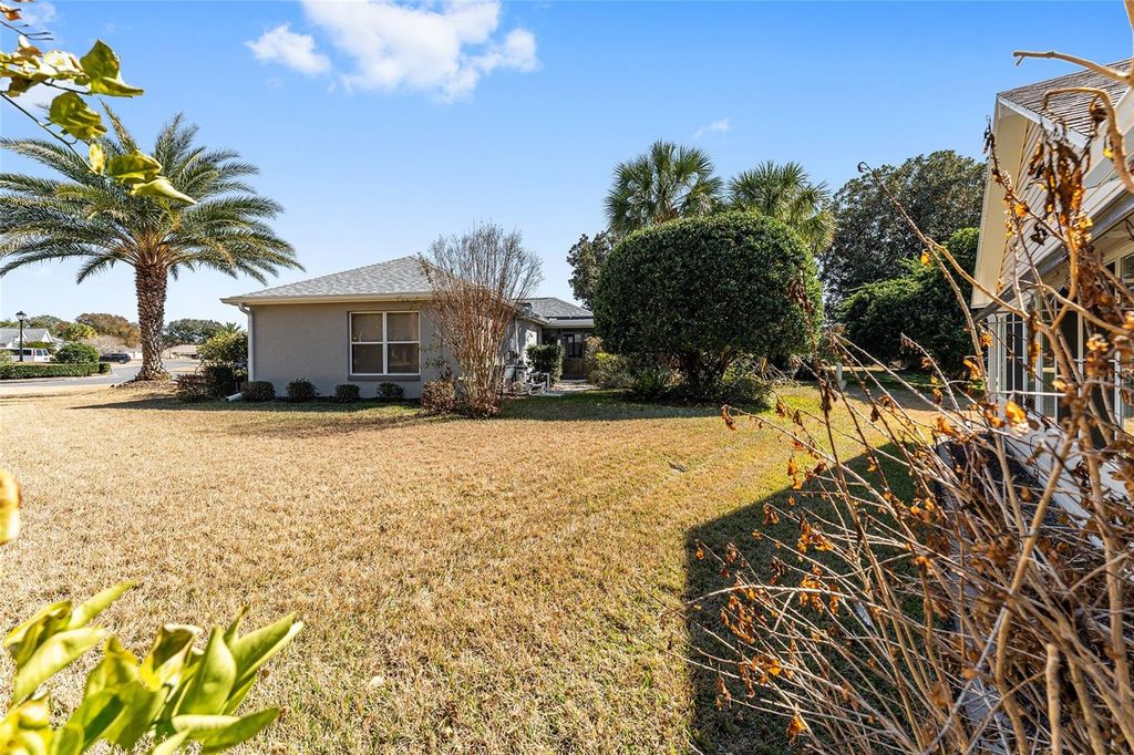 Image 51 of property listing at 1044 SOLEDAD WAY, The Villages, FL 32159