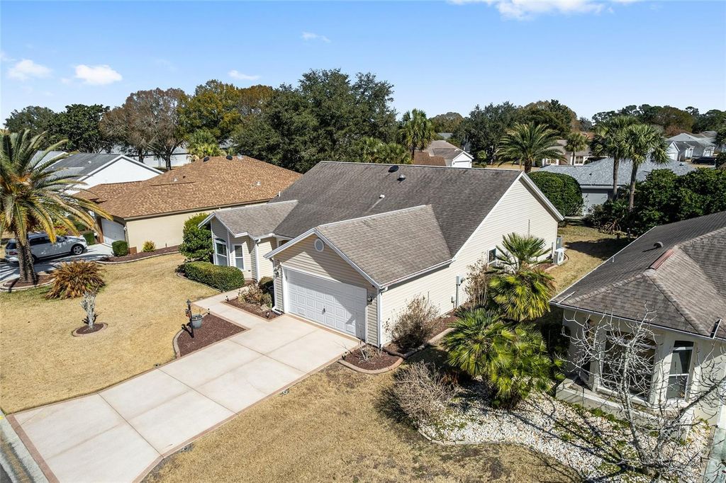 Image 55 of property listing at 1044 SOLEDAD WAY, The Villages, FL 32159