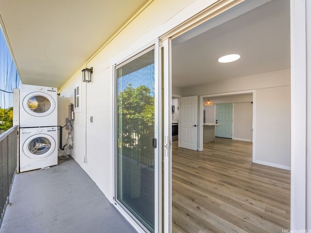 54 Maluniu Avenue, Kailua, HI 96734