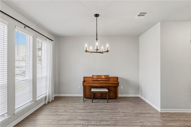 1903 Shimla Court, Bryan, TX 77807