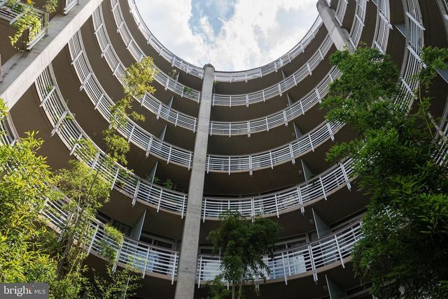 1300 13TH ST NW #408, Washington, DC 20005