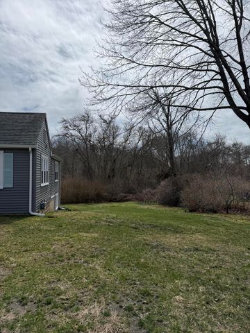 45 Marston Avenue, Hyannis, MA 02601