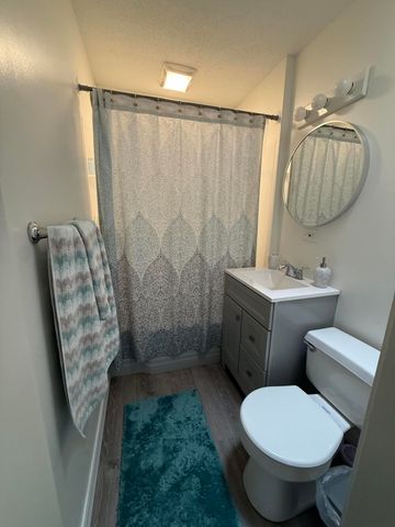 45 Marston Avenue, Hyannis, MA 02601