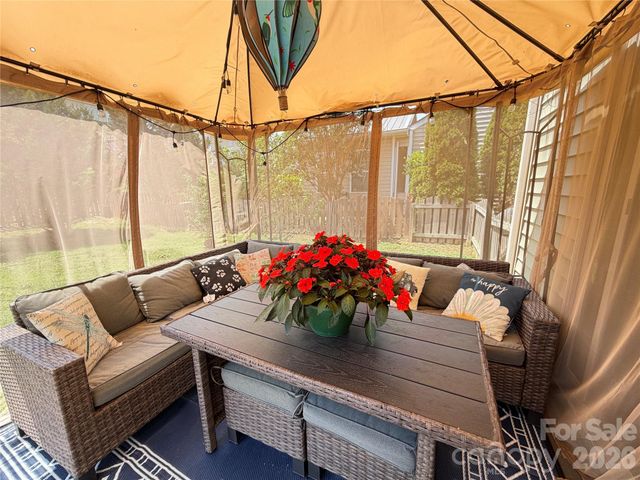 6105 Lighted Way Lane, Indian Trail, NC 28079