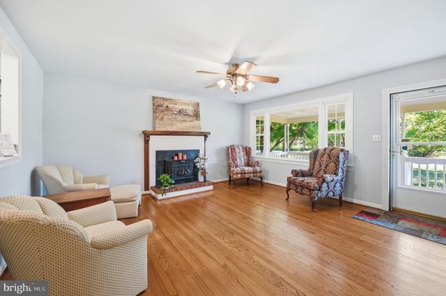 9337 EVERONA RD, Unionville, VA 22567