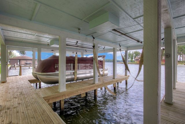 510 Trappers Trail, Mount Vernon, TX 75457