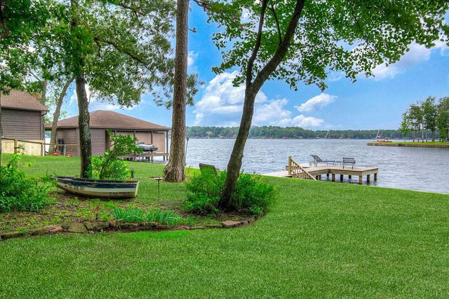 510 Trappers Trail, Mount Vernon, TX 75457