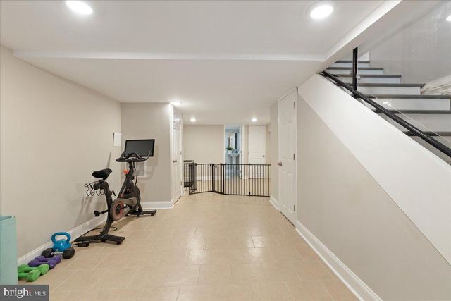 1532 N BROADWAY, Baltimore, MD 21213
