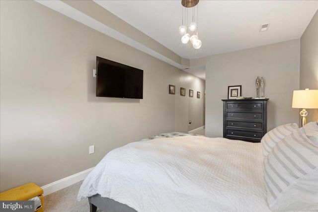 1532 N BROADWAY, Baltimore, MD 21213
