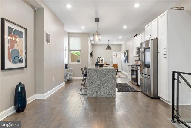 1532 N BROADWAY, Baltimore, MD 21213