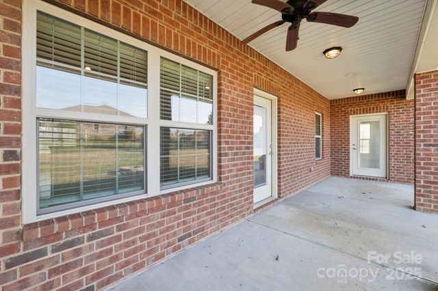 153 Nesting Quail Lane, Mooresville, NC 28117