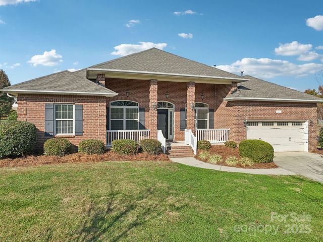153 Nesting Quail Lane, Mooresville, NC 28117