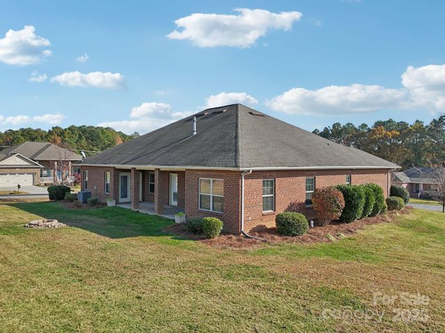 153 Nesting Quail Lane, Mooresville, NC 28117