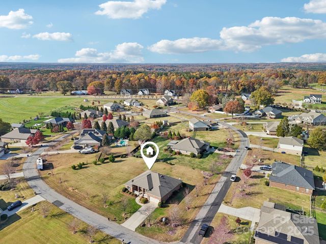 153 Nesting Quail Lane, Mooresville, NC 28117