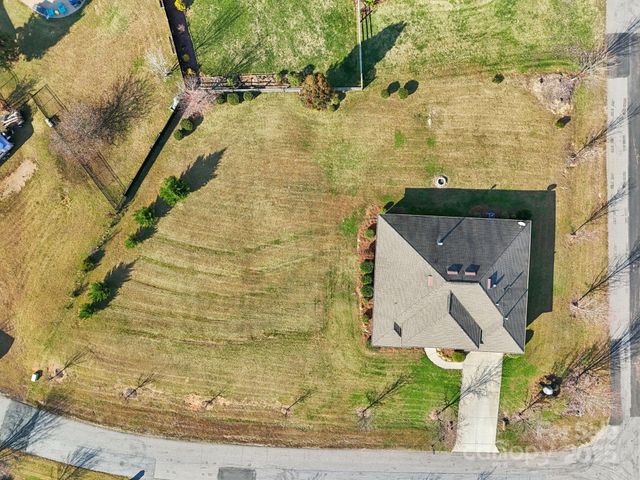 153 Nesting Quail Lane, Mooresville, NC 28117